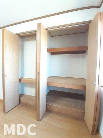 サン　パレス　クィーンの収納