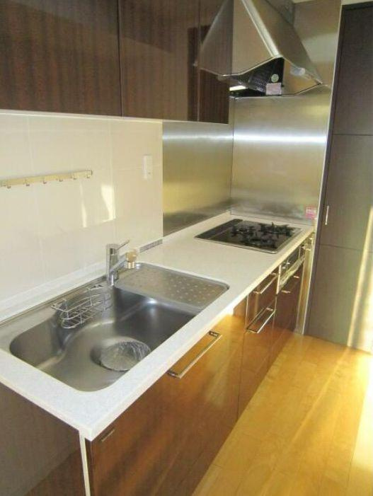 ファーストリアルタワー新宿のキッチン|別部屋の写真です