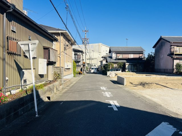 知多郡武豊町字掘割56-20『仲介手数料無料』新築一戸建て・建売の前面道路含む現地写真