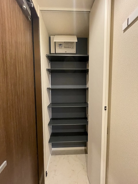 メゾンせせらぎの玄関