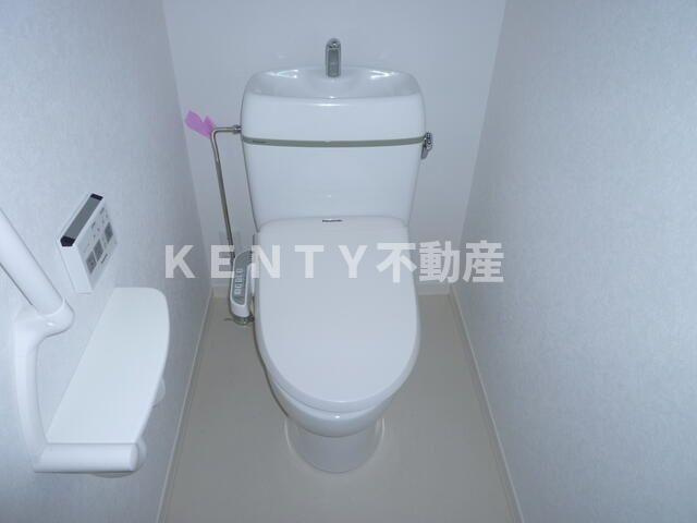 【トイレ】 | ＳＯＬ　ＶＥＲＥＮＡ | ゆったりとした空間のトイレです
