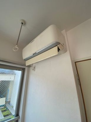 Fonte　sala　ampio