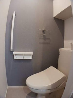 【トイレ】 | デュランダーナ | ゆったりとした空間のトイレです