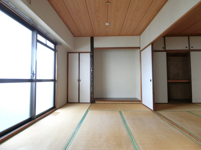 エステート茨木の内装