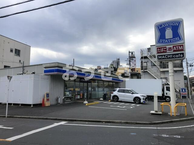 Ｌｉｂｅｒｔｅ　ＭＡＩＴＡの駐車場|ローソン磯子丸山一丁…まで378m