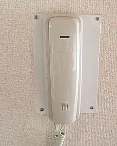 蓮芽ビルのセキュリティ|インターホン