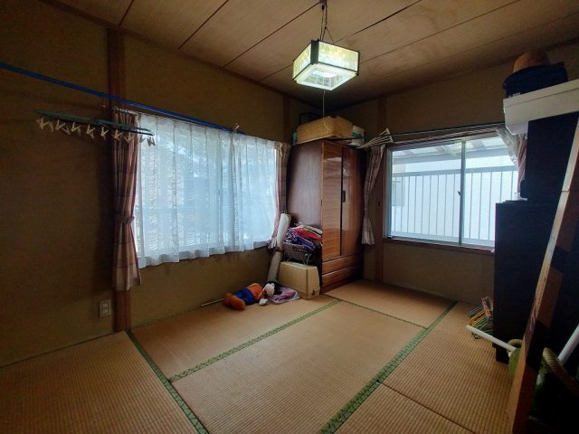 瀬戸越一丁目戸建の和室|2F和室6帖
