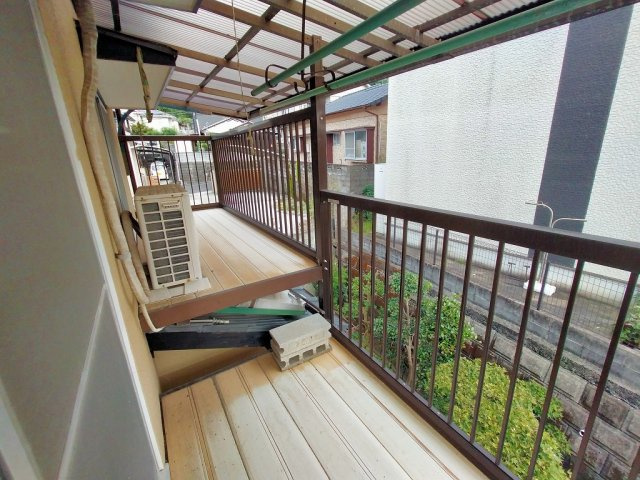 瀬戸越一丁目戸建のバルコニー|2Fベランダ