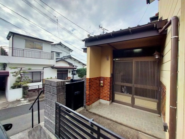 瀬戸越一丁目戸建の玄関|玄関