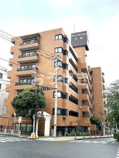 横浜市中区石川町３丁目の賃貸マンションの外観