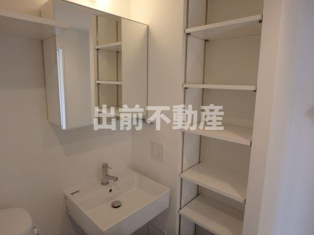 La Douceur文京大塚WESTの洗面所