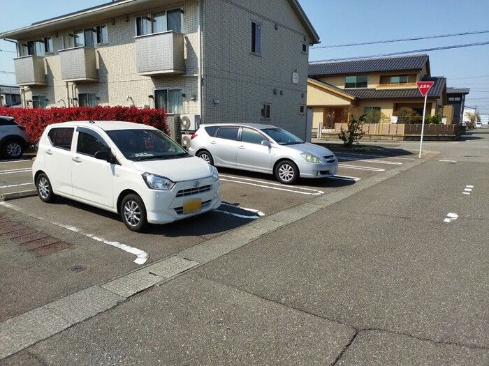 D-roomアンの駐車場