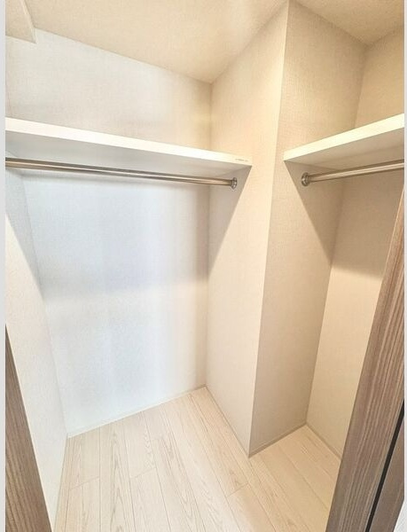 プレサンスレイズ茶屋ヶ坂の収納