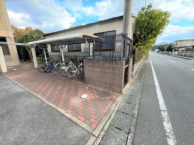 パインハウスの外観|外観写真（昼）