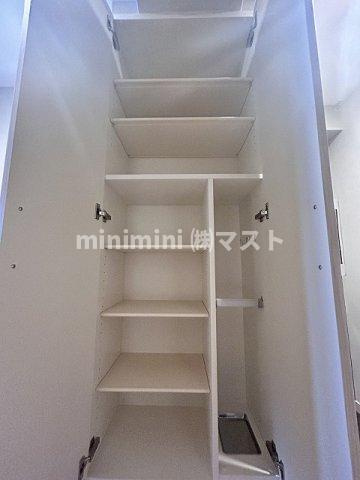 ライフフィールドなにわ本町リュエルの収納