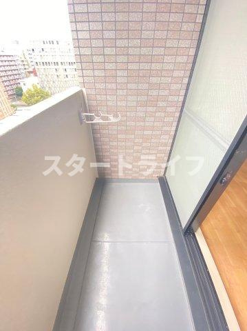 大阪市東淀川区東中島２丁目の賃貸マンションのバルコニー
