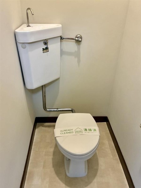 青晴荘のトイレ|コンパクトで使いやすいトイレです