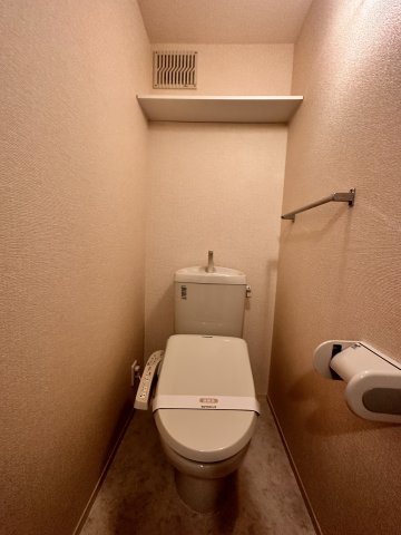 町田市鶴川１丁目のアパートのトイレ