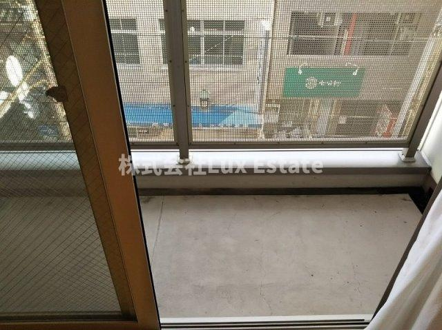 レオパレス道頓堀のバルコニー