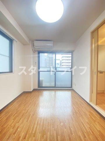 大阪市東淀川区東中島２丁目の賃貸マンションの収納