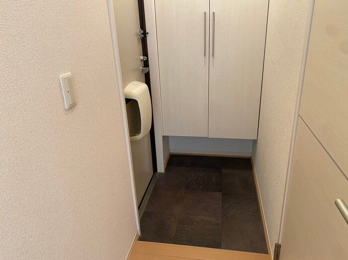 ラヴィアンローズ　B棟の玄関