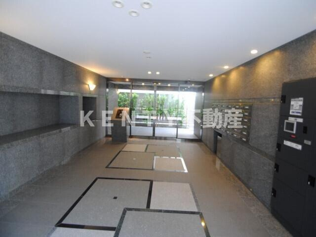 【ロビー】 | ルーブル多摩川八番館 | 清潔なロビーです