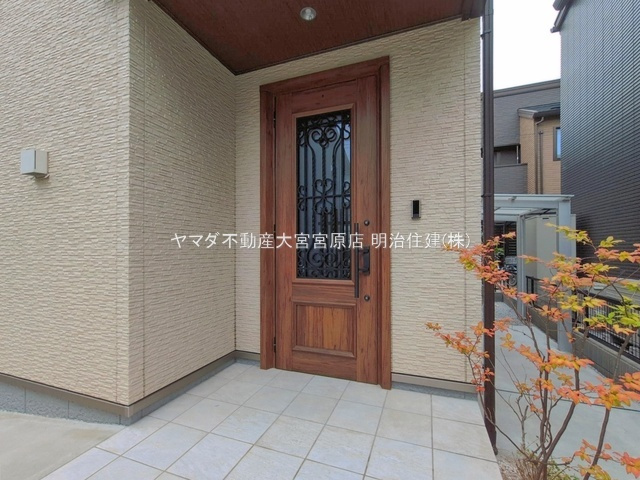 さいたま市見沼区東大宮1丁目の玄関