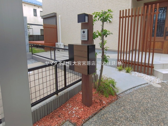 さいたま市見沼区東大宮1丁目の玄関