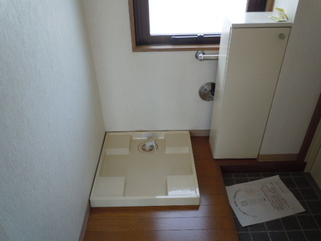 アドニスの設備|防水板
