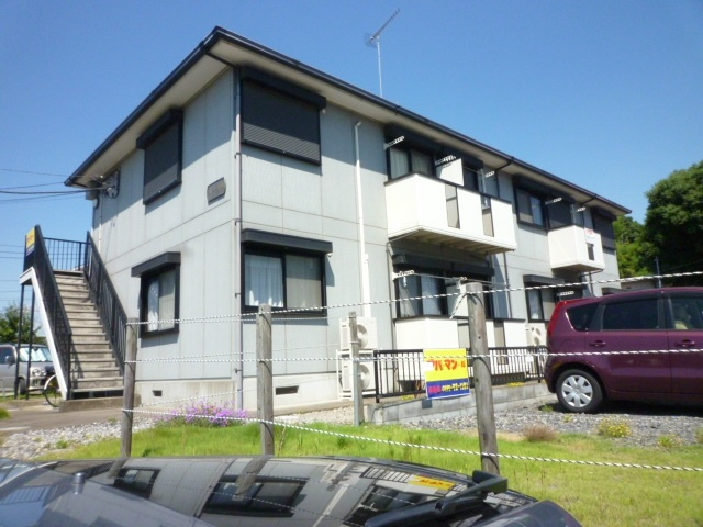 ハイツ長塚の外観