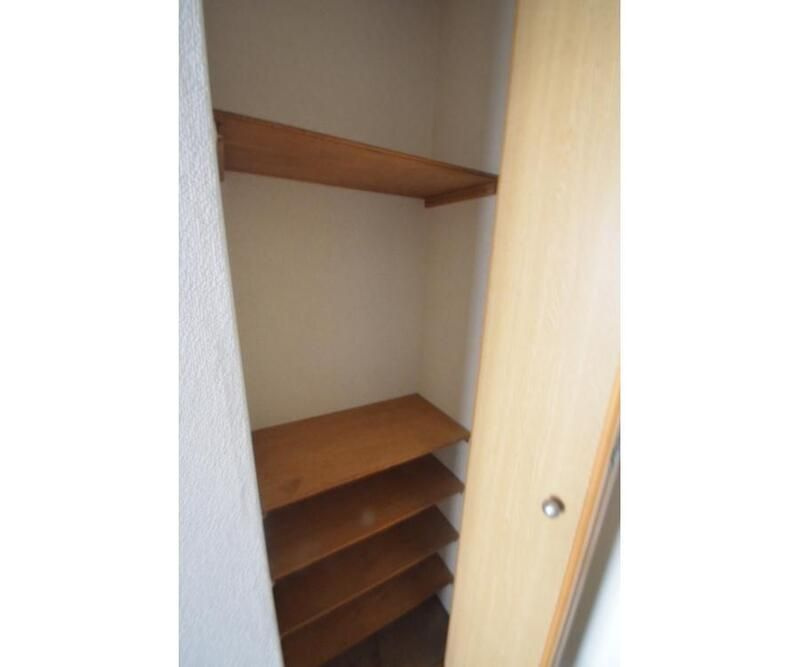 エステートピア青山の収納