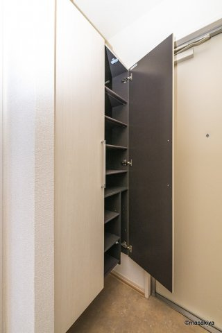 アヴェニューはなみずき　Aの玄関|下駄箱