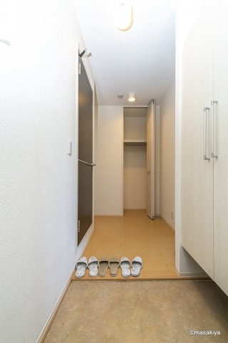 アヴェニューはなみずき　Aの玄関|玄関