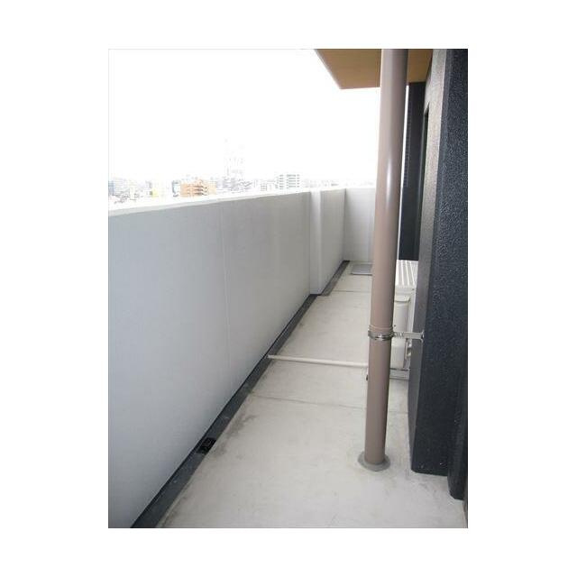 グランシャトー新在家のバルコニー