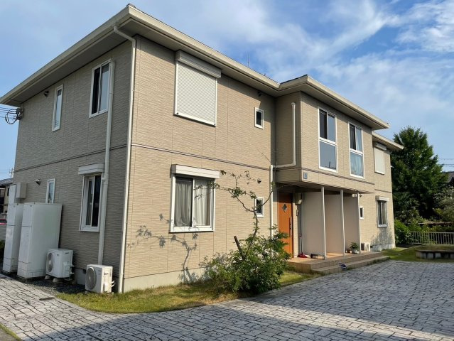 リラフォートA棟の外観