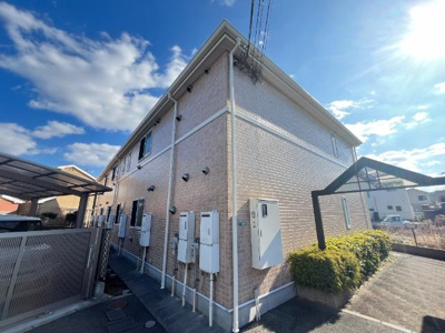 【エントランス】 | リブレフィールド | 外観写真（昼）