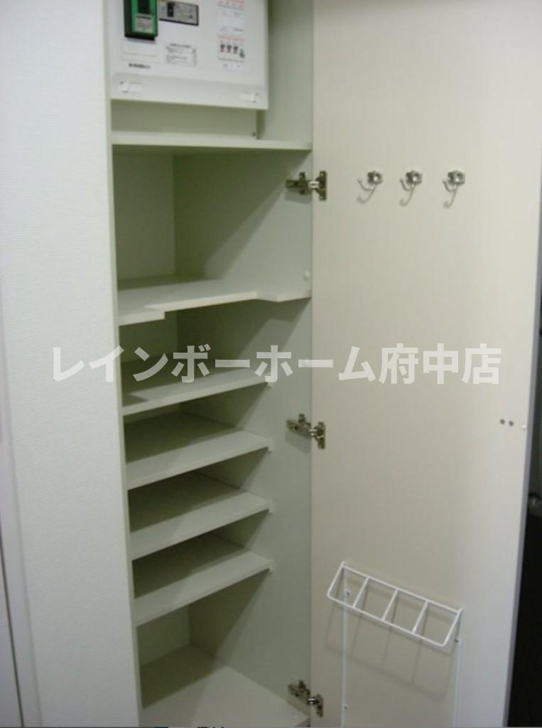 メインステージ府中中河原駅前の玄関