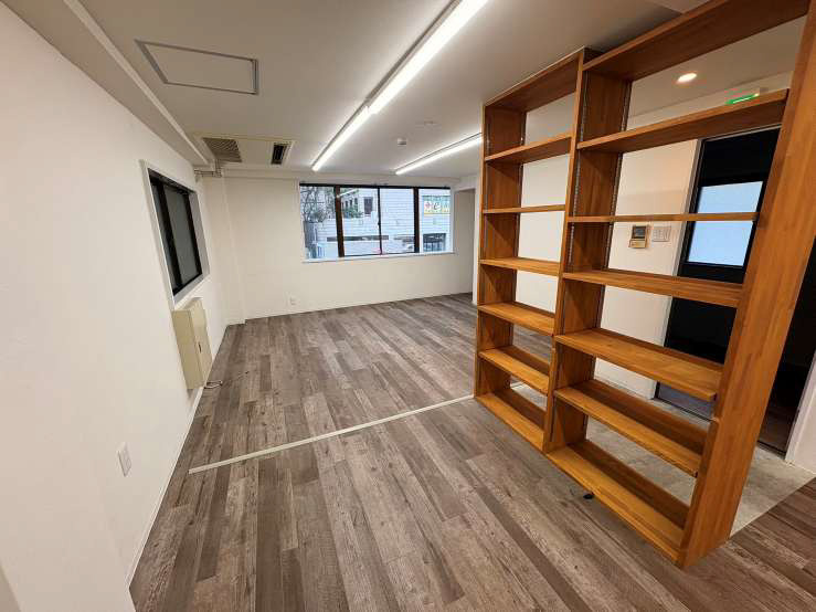 吹田市垂水町３丁目の店舗事務所