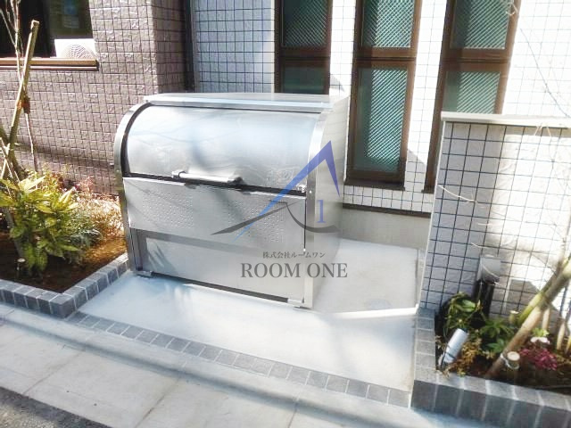 サカエ　レジデンス