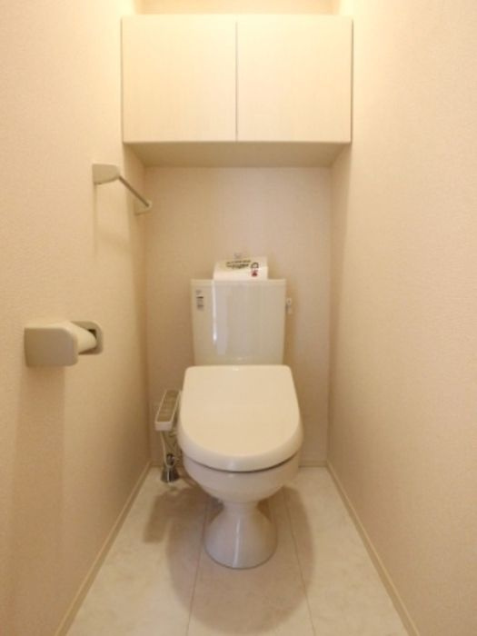 ヴァイスハウスのトイレ|落ち着いたトイレです