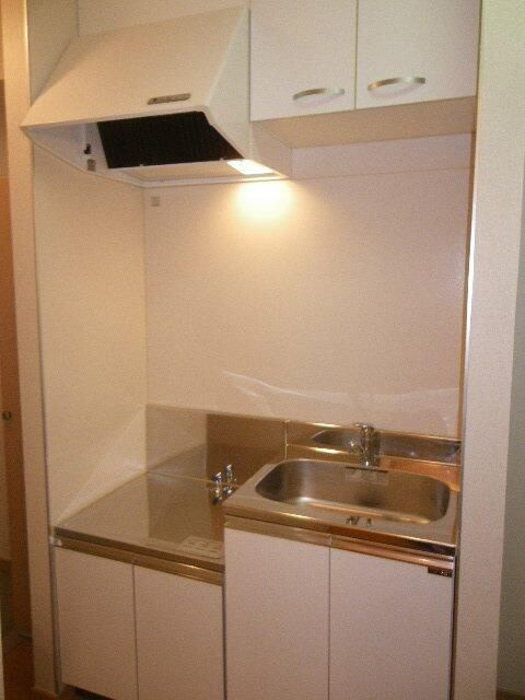 荒川区東尾久２丁目のアパートのキッチン