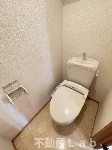 エクレール・ヴェルドミール B棟のトイレ|※同一建物別号室のお写真です。