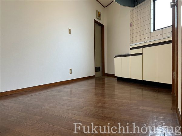 上保コーポの居間・リビング