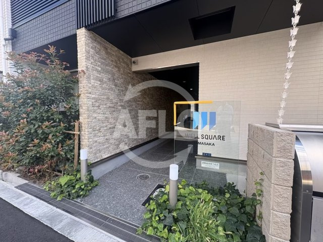 ウェルスクエア山坂のエントランス|ウェルスクエア山坂　エントランス