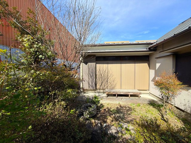 【外観】 | 〇●小田原市飯泉 売地●〇 | 現況平屋が建っています。