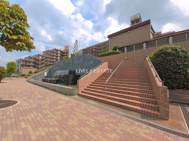 朝日プラザガーデンシティ新越谷Cの外観