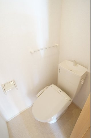 パストラル大月　Ｂのトイレ|ゆったりとした空間のトイレです