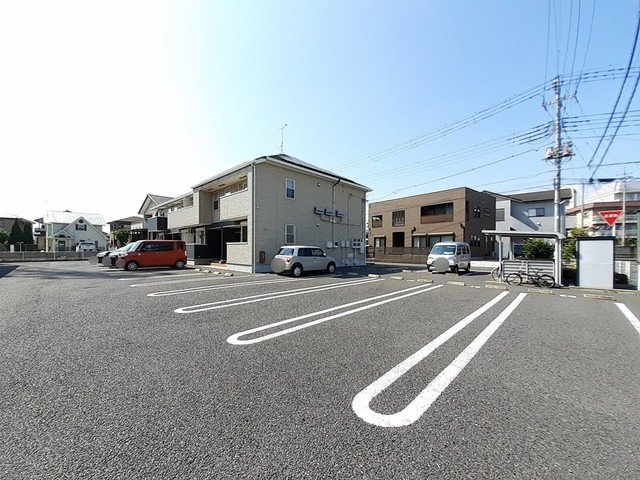 グラン・ソレイユＢの駐車場|駐車場です