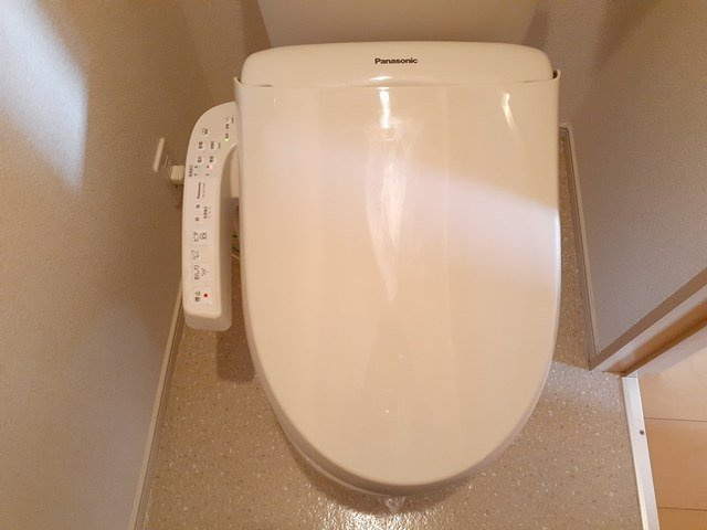 スウィートピーＡのトイレ|落ち着いたトイレです