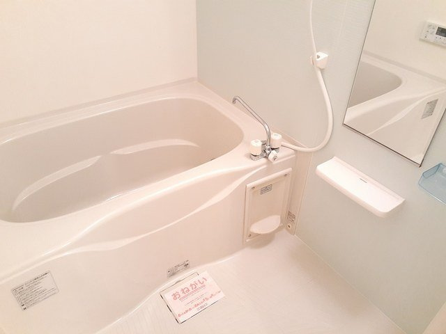 スウィートピーＡの浴室|コンパクトで使いやすいお風呂です